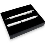 Öğretmenler Günü Hediyesi 2'li Beyaz Metal Tükenmez Kalem Seti Touchpen ve Normal Tükenmez Kalem